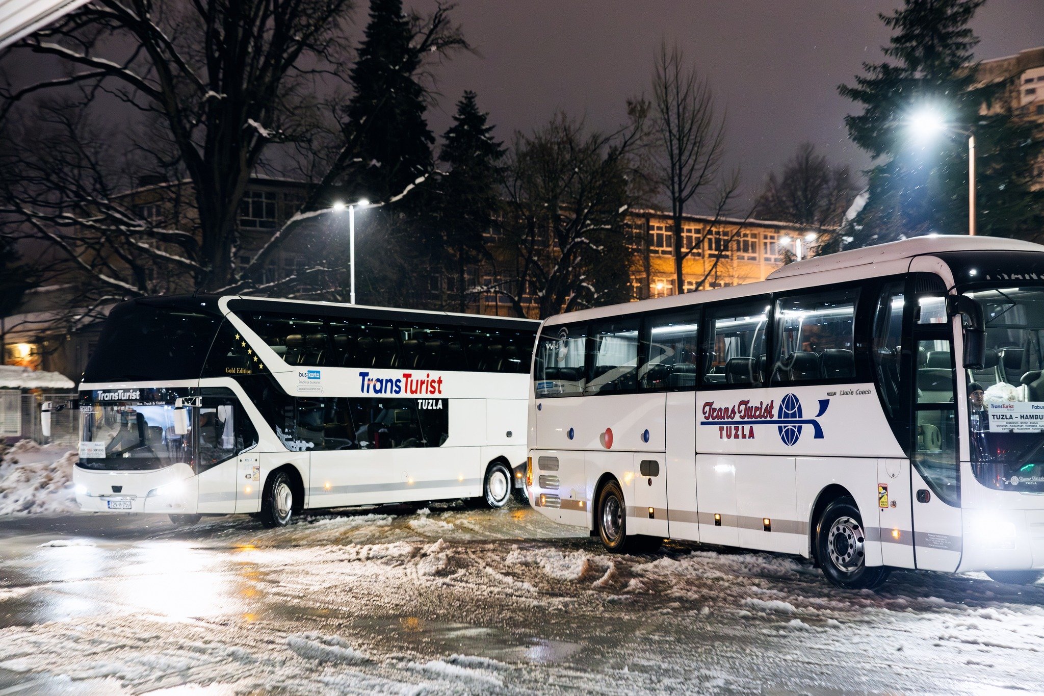 AUTOBUS AUTOBUS